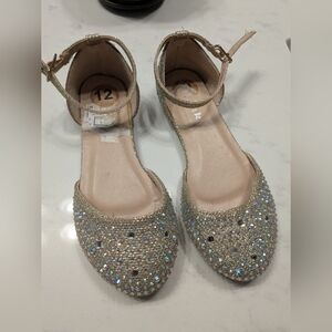 Elegant Gold Girls Shoes Size 12